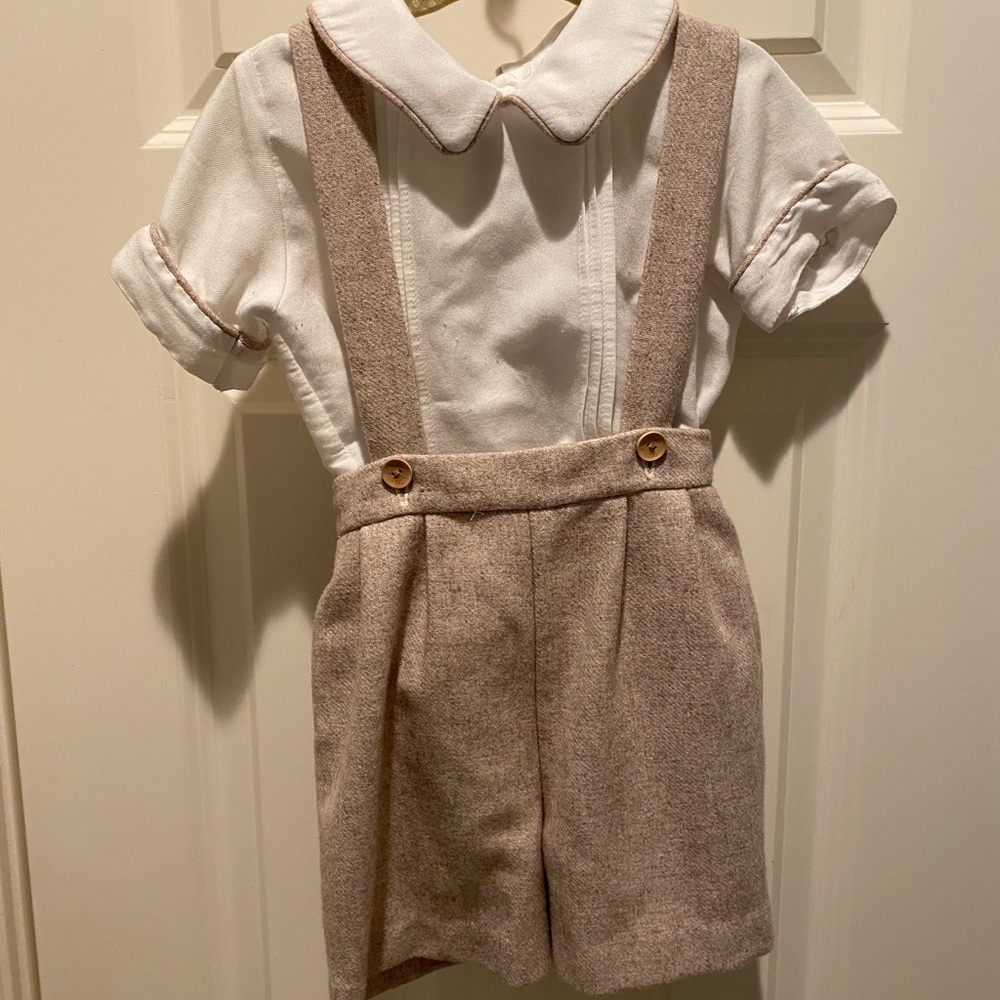 Little English overall outfit